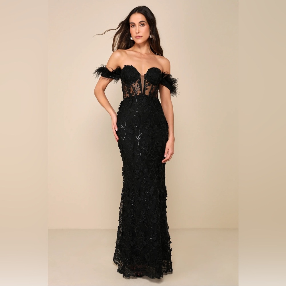 Lulu's Black Sequin Strapless Gown for Prom